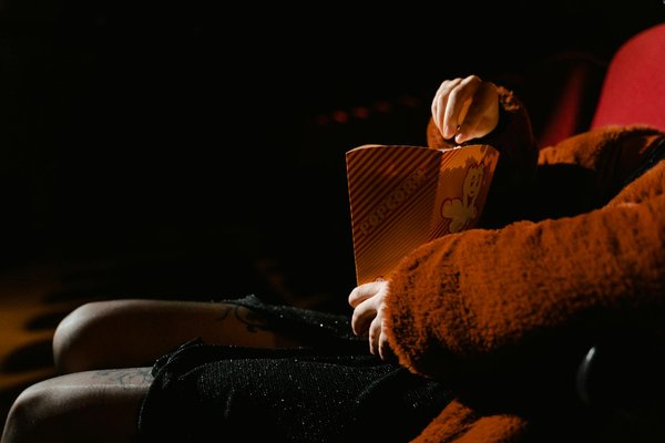 Plongée fascinante dans l'univers tumultueux du rock et de l'industrie musicale : Secrets et récits extraordinaires